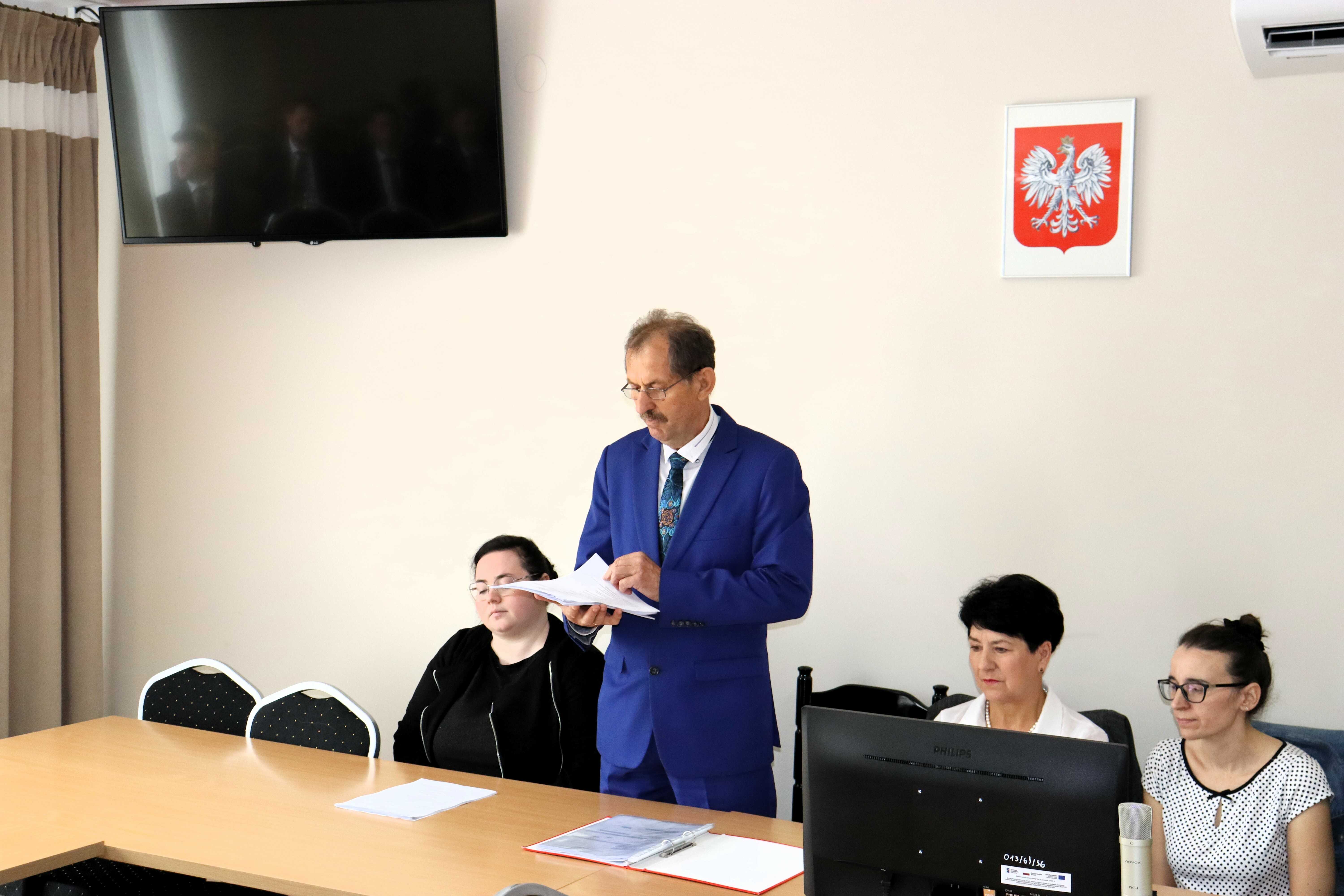 Wręczenie zaświadczeń o wyborze nowo wybranemu Burmistrzowi oraz nowo wybranym Radnym Miasta Piotrków Kujawski